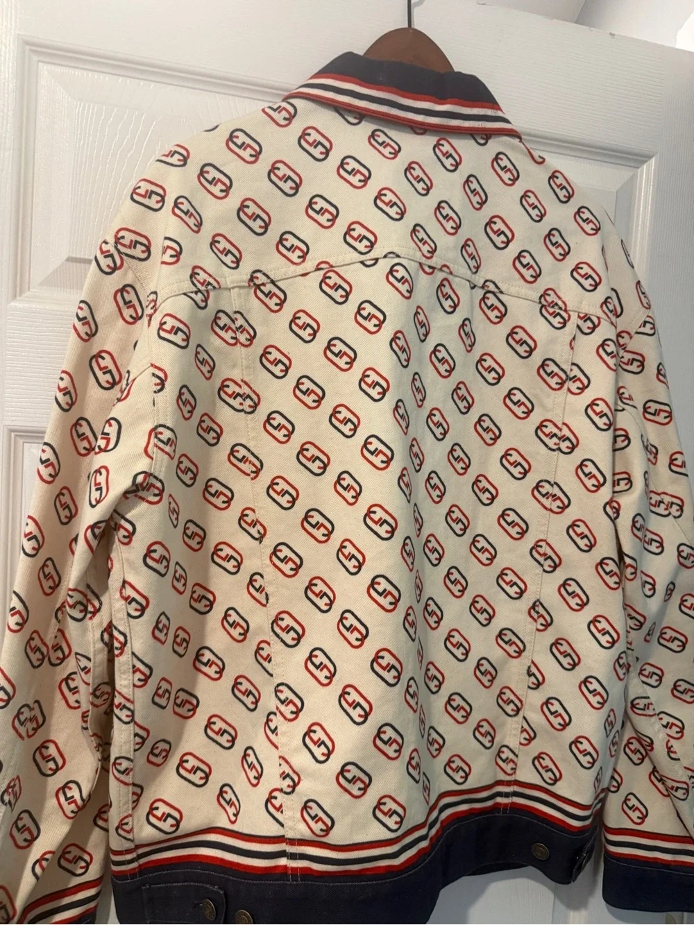 Gucci Cream Logo-Print Cotton Jacket with Navy & Red Trim